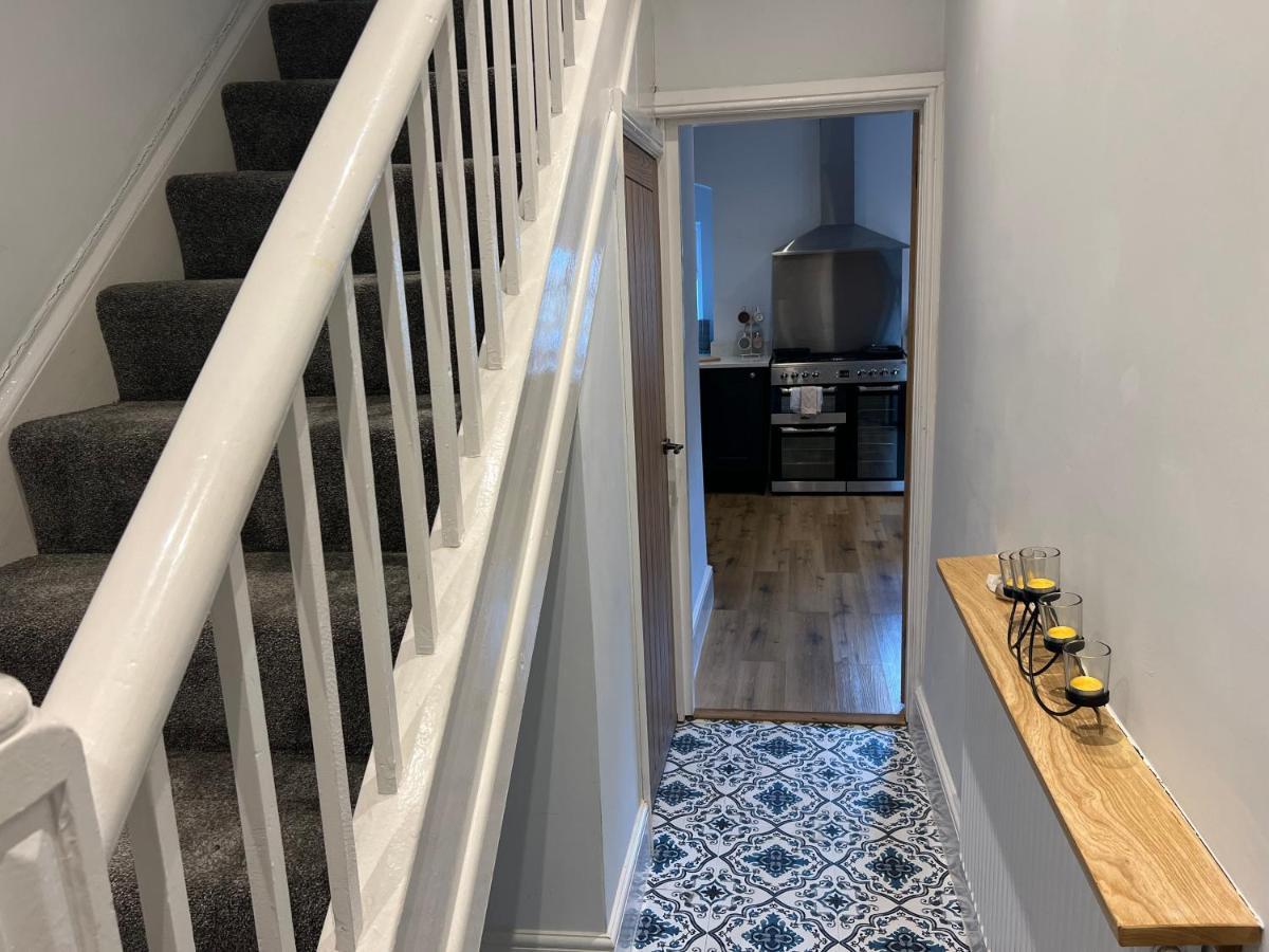 Luxury 2 Bed Apartment Great Location Stoke-on-Trent Exterior foto