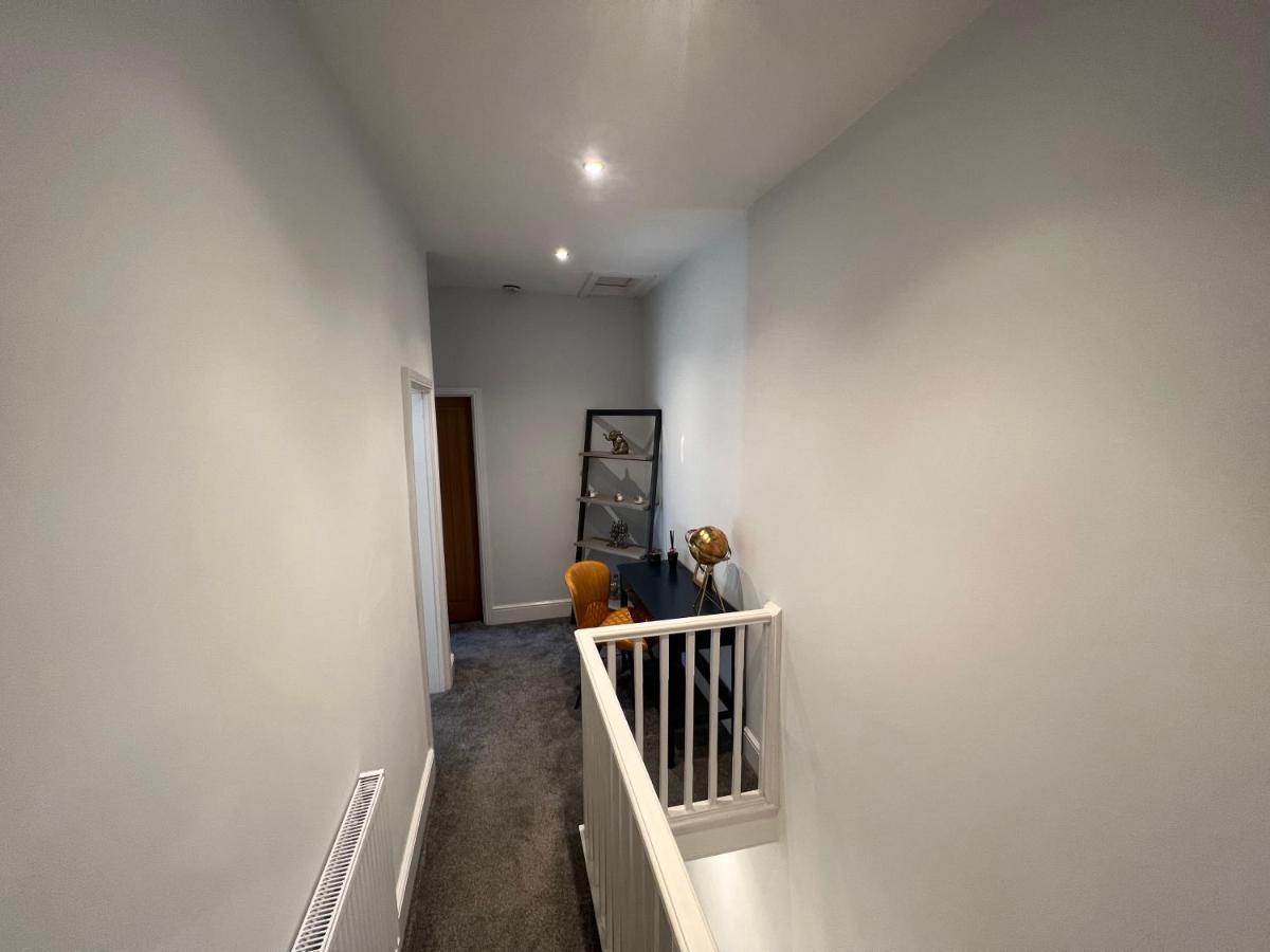Luxury 2 Bed Apartment Great Location Stoke-on-Trent Exterior foto